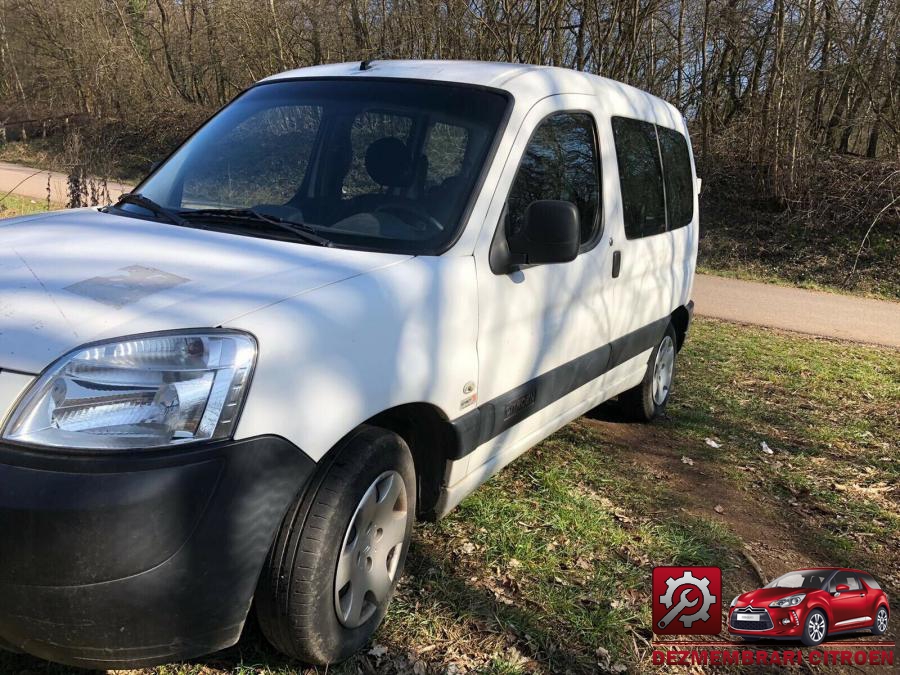 Baie ulei citroen berlingo 2003