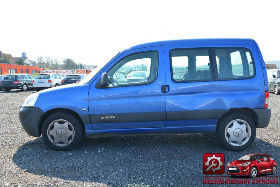 Hayon citroen berlingo 2008